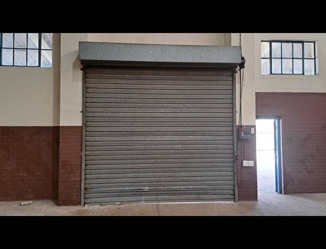 765M² WAREHOUSE TO LET IN KULEKA